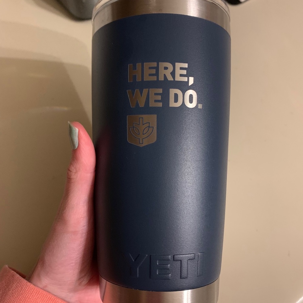 Navy DePaul Yeti Rambler 20oz Tumbler